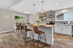 825 Lake Forest Cir, Roswell, GA 30076 - Photo 13