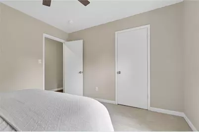 825 Lake Forest Circle, Roswell, GA 30076 - Photo 33