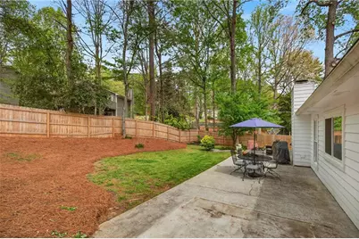 825 Lake Forest Circle, Roswell, GA 30076 - Photo 41