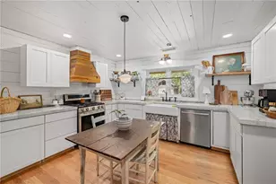 385 Amy's Rd, Clarkesville, GA 30523 - Photo 17