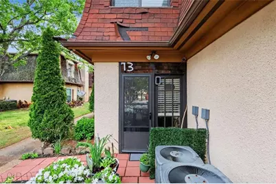 73 Place Fontaine, Lithonia, GA 30038 - Photo 3