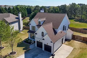 505 Starmist Ct, Loganville, GA 30052 - Photo 3