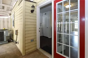 1018 Old Holcomb Bridge Rd, Roswell, GA 30076 - Photo 25