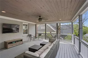 665 Iroquois Dr NE, Marietta, GA 30060 - Photo 25