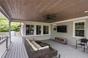 665 Iroquois Dr NE, Marietta, GA 30060 - Photo 33