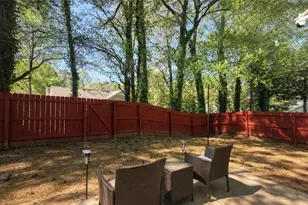 3804 Benjamin Ct SW, Atlanta, GA 30331 - Photo 13