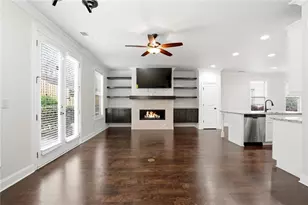 3920 Glenview Club Ln, Duluth, GA 30097 - Photo 3