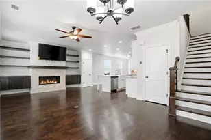 3920 Glenview Club Ln, Duluth, GA 30097 - Photo 5