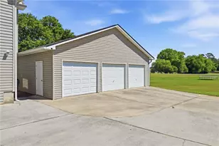 2334 Frettiesburg Dr, Rockmart, GA 30153 - Photo 3