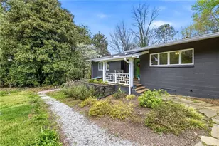 490 Maple St, Cornelia, GA 30531 - Photo 3