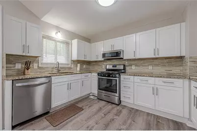 2340 Danielle Court, Marietta, GA 30062 - Photo 11