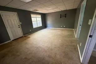 102 Twilight Ct, Jackson, GA 30233 - Photo 9