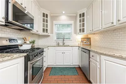 1311 Roxboro Drive, Atlanta, GA 30324 - Photo 17