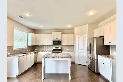 6085 Bay Point Cove, Flowery Branch, GA 30542 - Photo 5