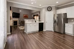 5695 Carrington Pl, Cumming, GA 30040 - Photo 13