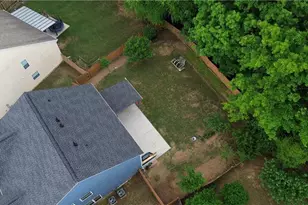 5695 Carrington Pl, Cumming, GA 30040 - Photo 7