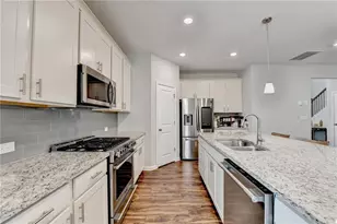 3385 Oxford Park Ln, Cumming, GA 30040 - Photo 15