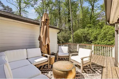 4590 Dalmer Road, Atlanta, GA 30342 - Photo 31