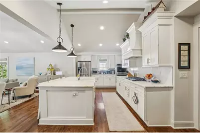 4590 Dalmer Road, Atlanta, GA 30342 - Photo 11