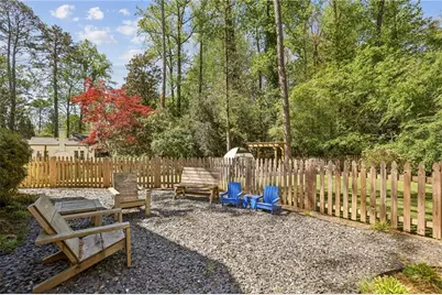 4590 Dalmer Road, Atlanta, GA 30342 - Photo 33