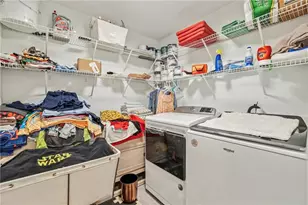 4590 Dalmer Rd, Atlanta, GA 30342 - Photo 27