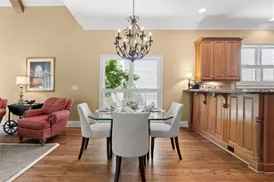 1146 Bluffhaven Way, Brookhaven, GA 30319 - Photo 9