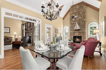 1146 Bluffhaven Way, Brookhaven, GA 30319 - Photo 3