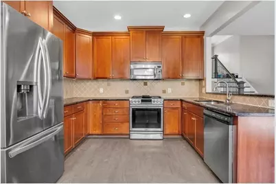 2481 Palladian Manor Way SE, Atlanta, GA 30339 - Photo 13