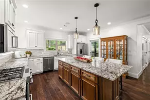 4606 Windsor Dr, Flowery Branch, GA 30542 - Photo 15