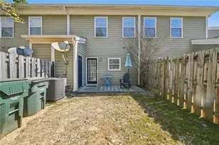 2147 Del Lago Cir, Kennesaw, GA 30152 - Photo 17