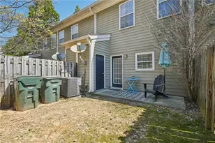 2147 Del Lago Cir, Kennesaw, GA 30152 - Photo 19