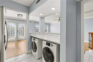 6980 Roswell Rd, Atlanta, GA 30328 - Photo 17