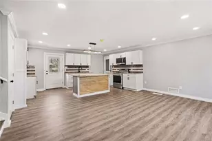 8778 Homewood Ct, Riverdale, GA 30274 - Photo 5