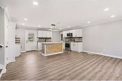 8778 Homewood Court, Riverdale, GA 30274 - Photo 5
