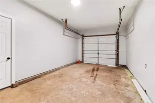 8778 Homewood Ct, Riverdale, GA 30274 - Photo 9