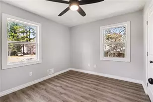 8778 Homewood Ct, Riverdale, GA 30274 - Photo 13