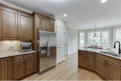 411 Meadow Lake Terrace, Hoschton, GA 30548 - Photo 11