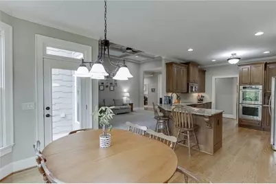 411 Meadow Lake Terrace, Hoschton, GA 30548 - Photo 13