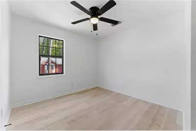 5456 Forest Pines Drive, Lithonia, GA 30058 - Photo 11