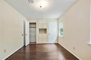 76 Sandalwood Cir, Lawrenceville, GA 30046 - Photo 17