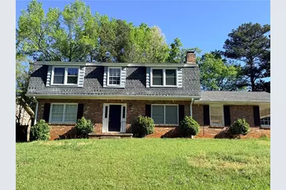 4450 Abingdon Drive, Stone Mountain, GA 30083 - Photo 3