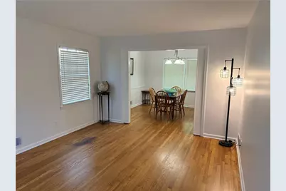 4450 Abingdon Drive, Stone Mountain, GA 30083 - Photo 9