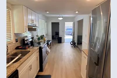 4450 Abingdon Drive, Stone Mountain, GA 30083 - Photo 13