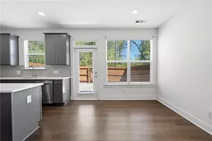 2251 Mulsanne Dr, Lithonia, GA 30058 - Photo 9