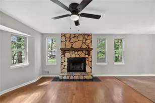 4149 Silver Hill Ct, Snellville, GA 30039 - Photo 5