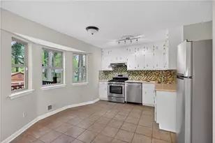 4149 Silver Hill Ct, Snellville, GA 30039 - Photo 11