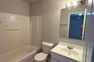 2193 Landing Walk Dr, Duluth, GA 30097 - Photo 5