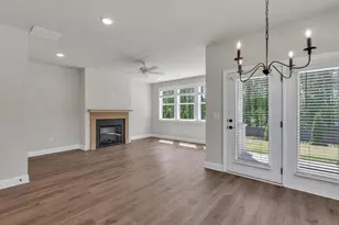 1514 Thurcroft Ln, Lawrenceville, GA 30043 - Photo 11