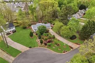 6630 Brittney Ln, Cumming, GA 30040 - Photo 3