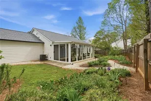 6630 Brittney Ln, Cumming, GA 30040 - Photo 21